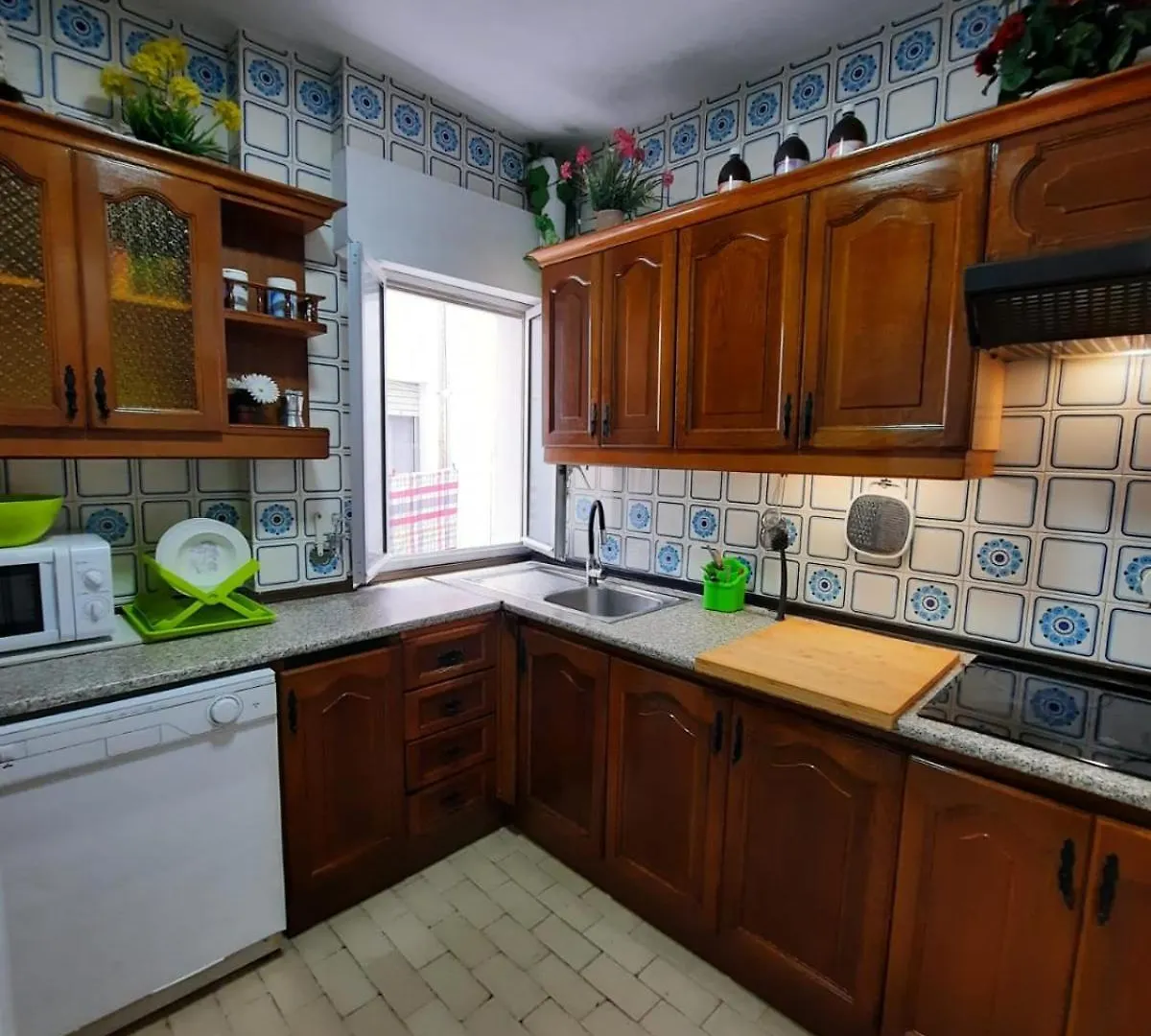 Habitaciones En Mi Piso Del Centro De הואלבה