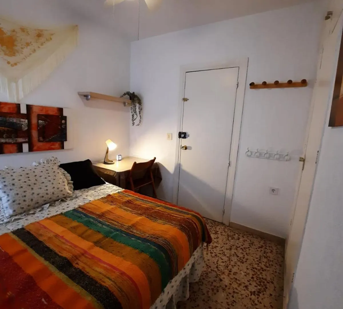 Habitaciones En Mi Piso Del Centro De Huelva 0*,