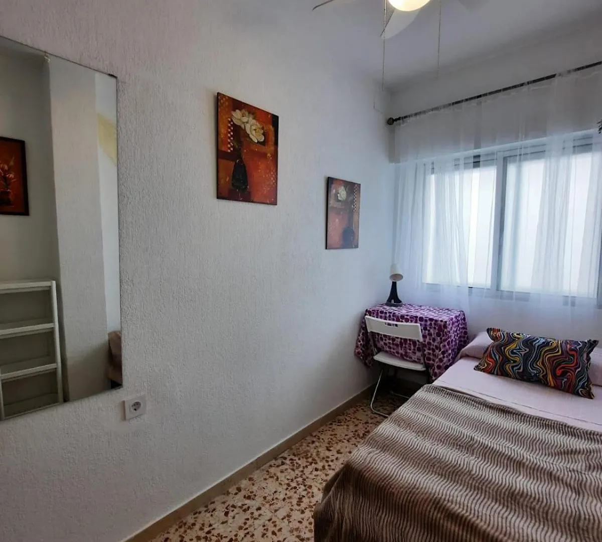Habitaciones En Mi Piso Del Centro De Huelva