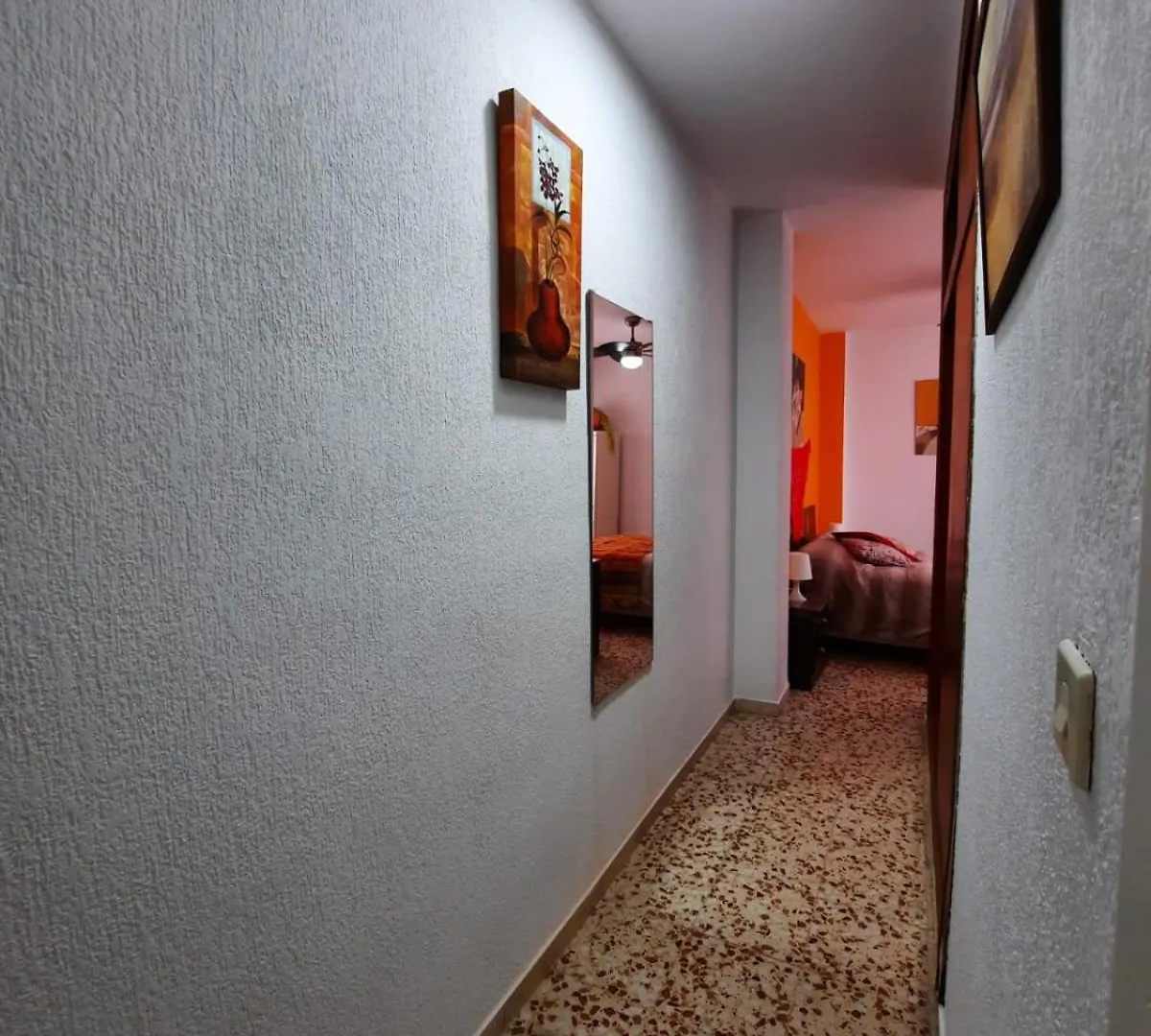 Habitaciones En Mi Piso Del Centro De Huelva